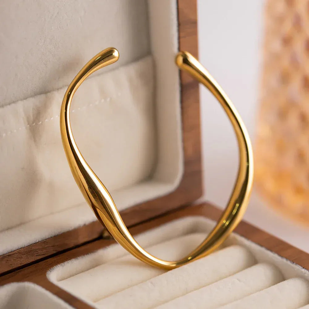 Pulseira Estilo Möbius
